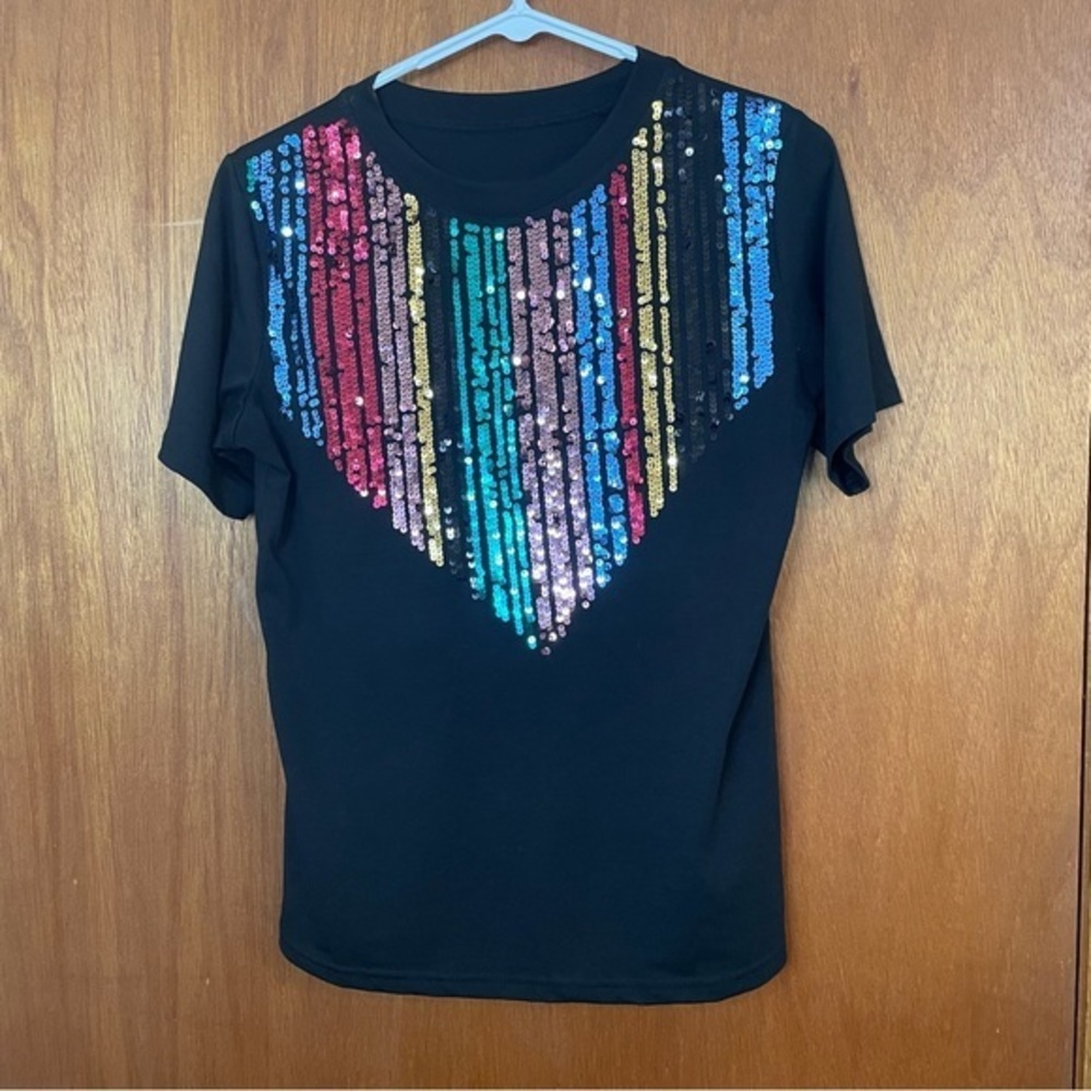 Sequin‎ Embellished black Tee woman’s size small